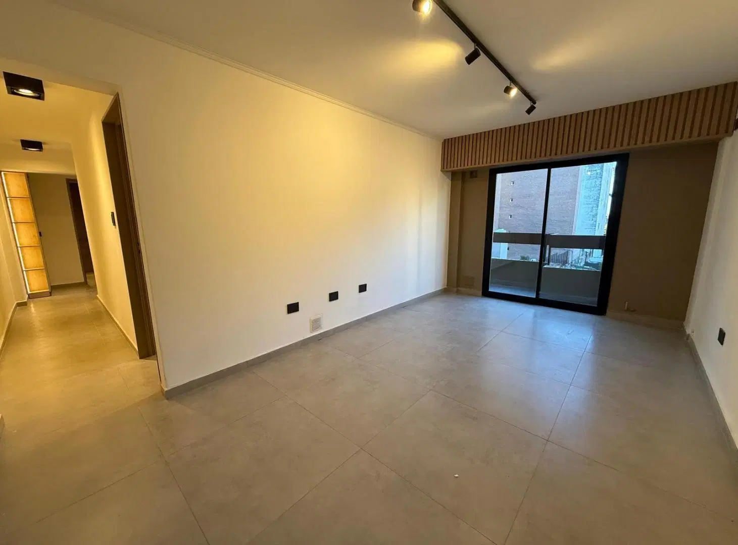 VENTA | Rondeau | B° Nueva Córdoba | Piso 4 | 2 Dorm | Reciclado   Balcón 2