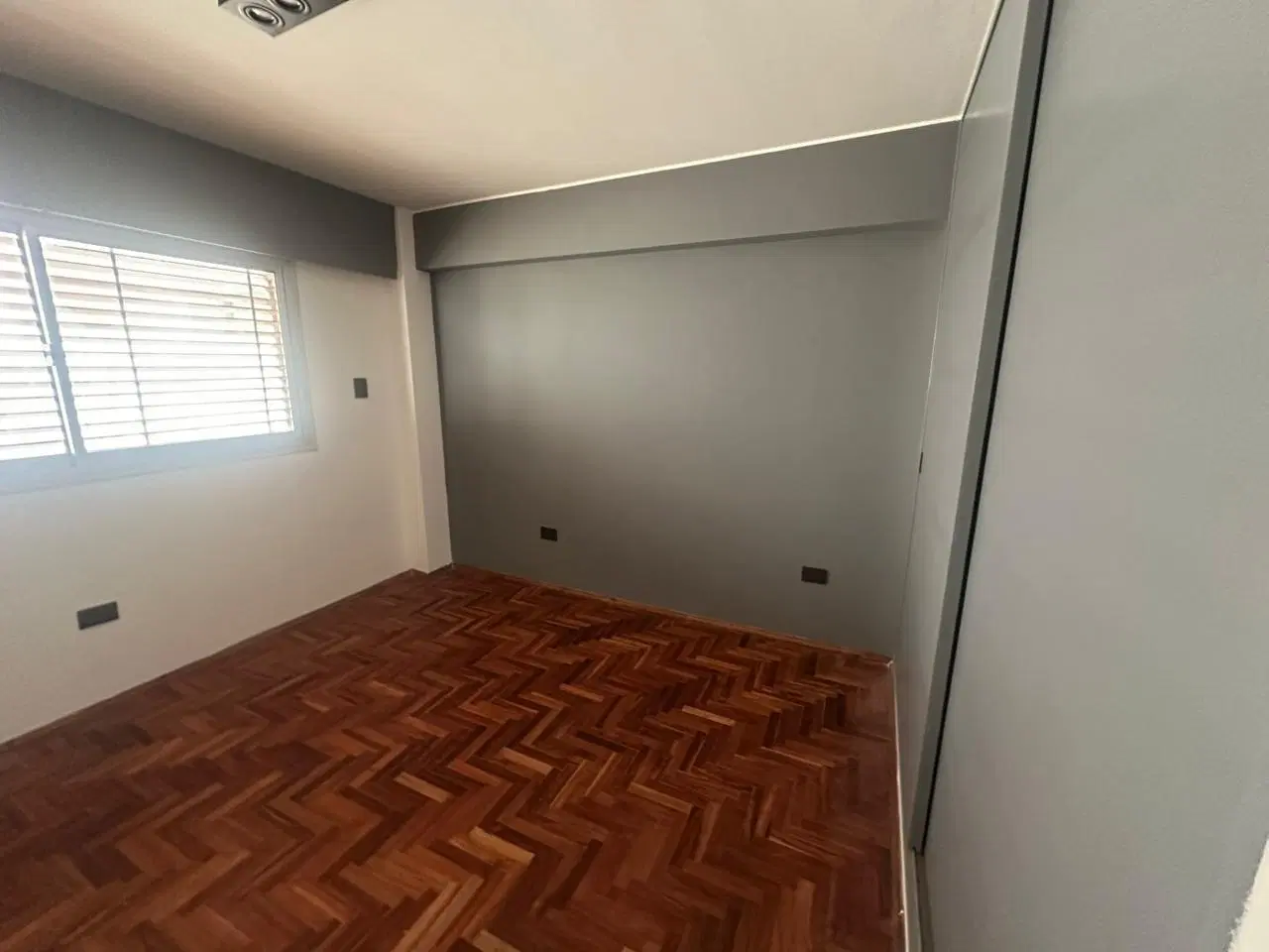 VENTA | Obispo Salguero | B° Nueva Córdoba | Piso 7 | 2 Dorm | Reciclado Balcón 5