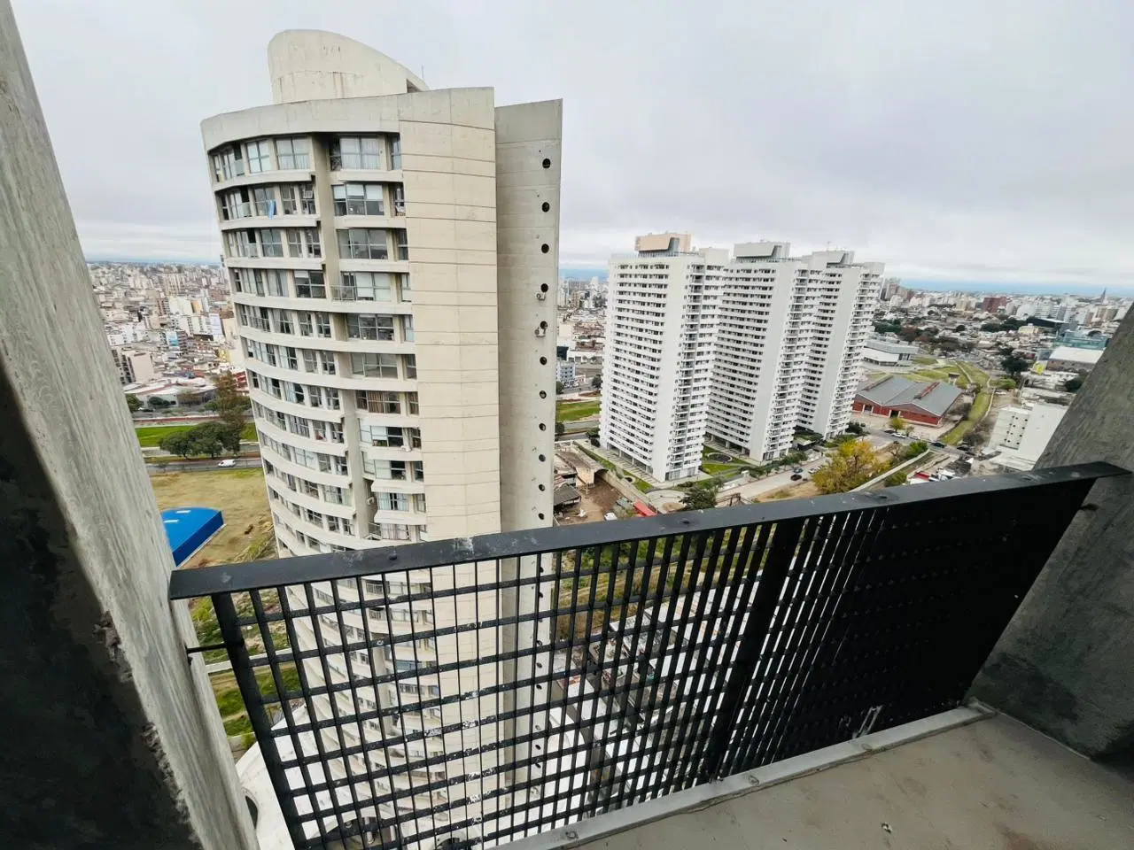 ALQUILER | ALTO PAZ | 2 Dorm | B° Gral. Paz | Pileta, Asadores, Gimnasio 2