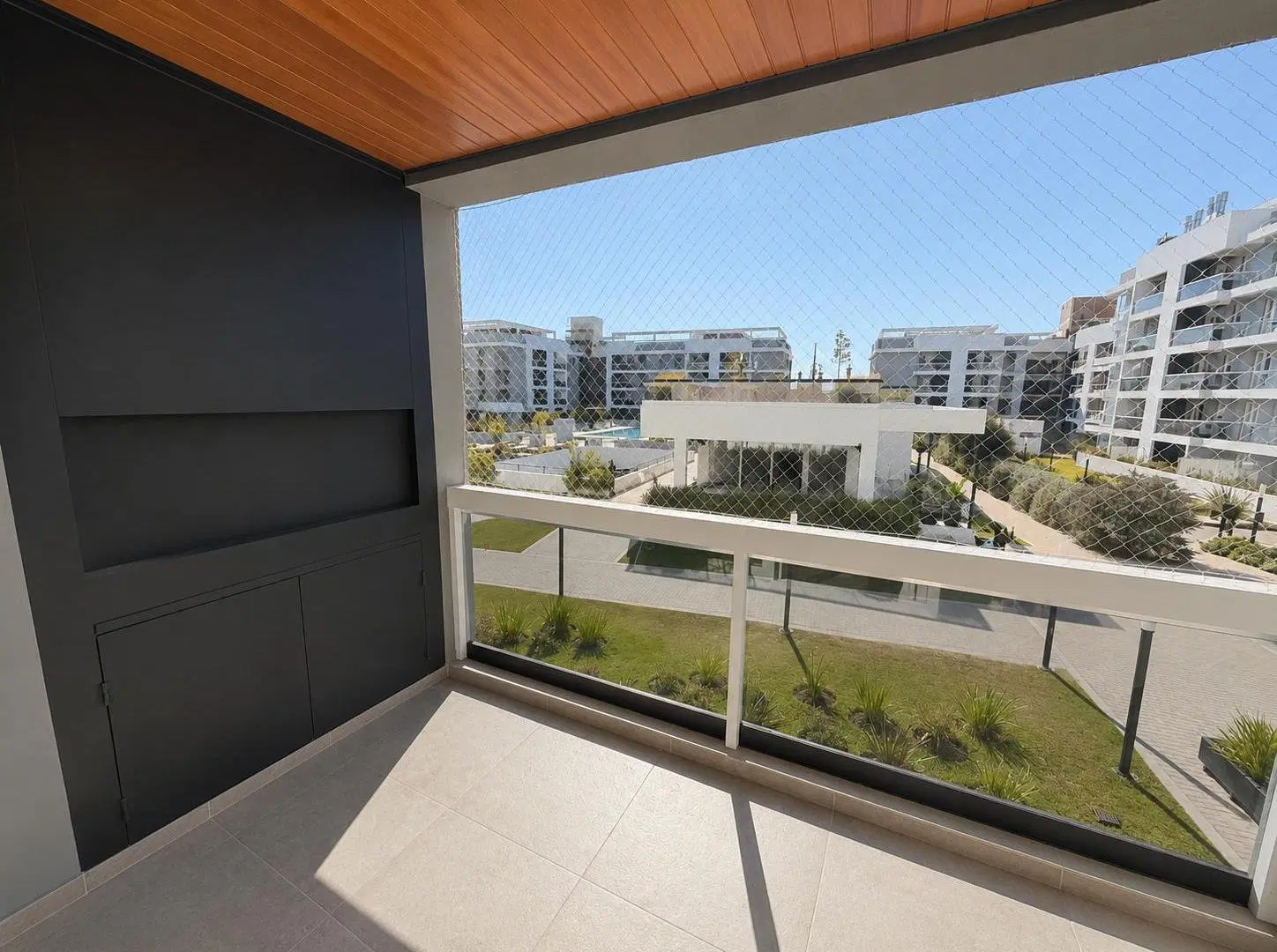 ALQUILER | 2 Dormitorios | Chateau Carreras | 2 Cocheras Balcón con Asador 5
