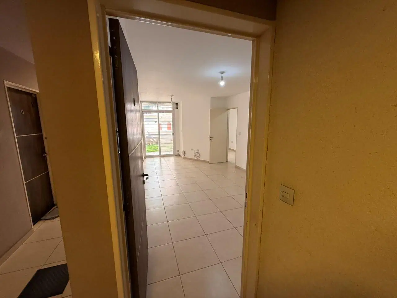 ALQUILER | Av. Vélez Sarsfield | Nueva Córdoba | 1 Dorm, balcón, pileta, SUM 8