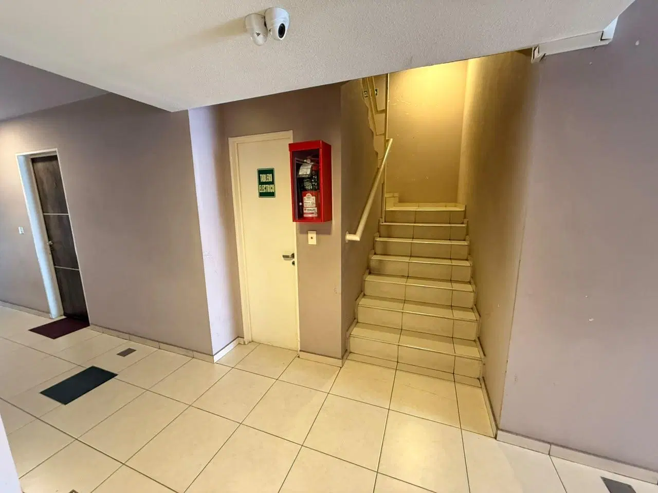 ALQUILER | Av. Vélez Sarsfield | Nueva Córdoba | 1 Dorm, balcón, pileta, SUM 4