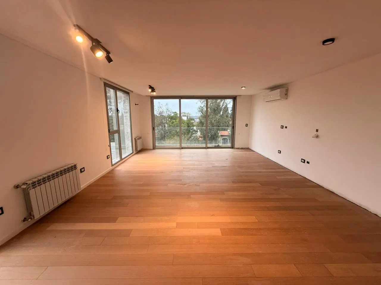 ALQUILER | 2 Dorm | Villa Belgrano | Dúplex con Terraza, Jacuzzi y 2 Cocheras | Amenities Premium 2