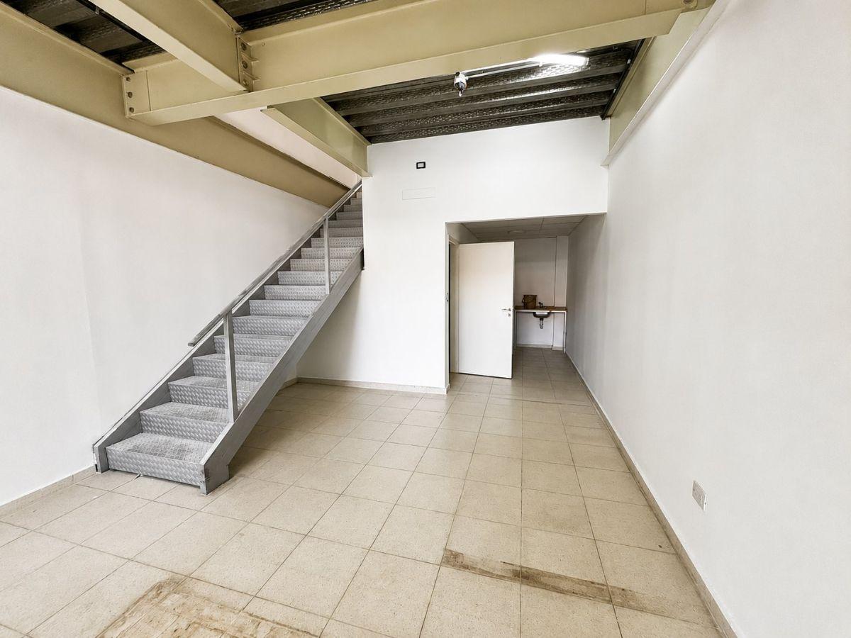 Foto de ALQUILER| LOCAL | ALVEAR | B° CENTRO | 128m² | 2 PLANTAS, imagen 3