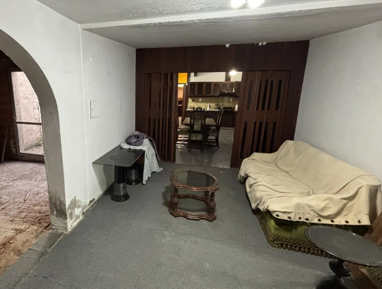 Casa amplia de 3 habitaciones 3