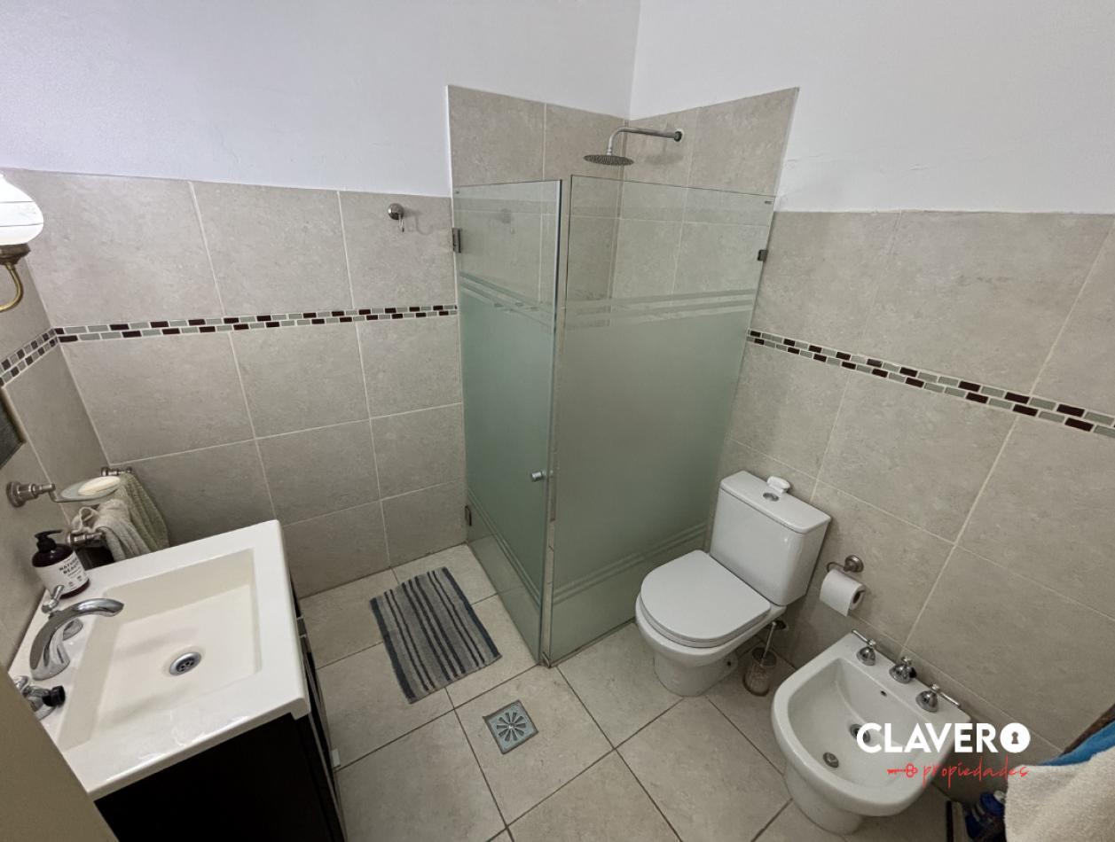 Casa amplia de 3 habitaciones