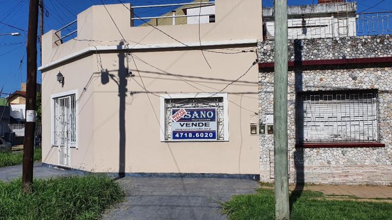 Foto de PROPIEDAD EN VENTA EN RAMOS MEJIA., imagen 3