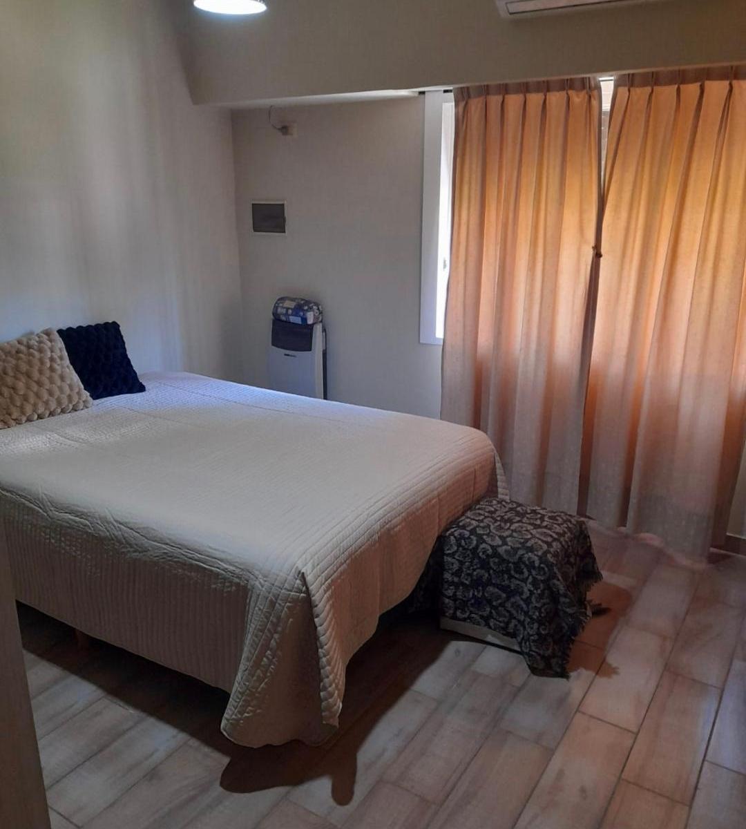 EXCELENTE CASA DE 3 AMBIENTES