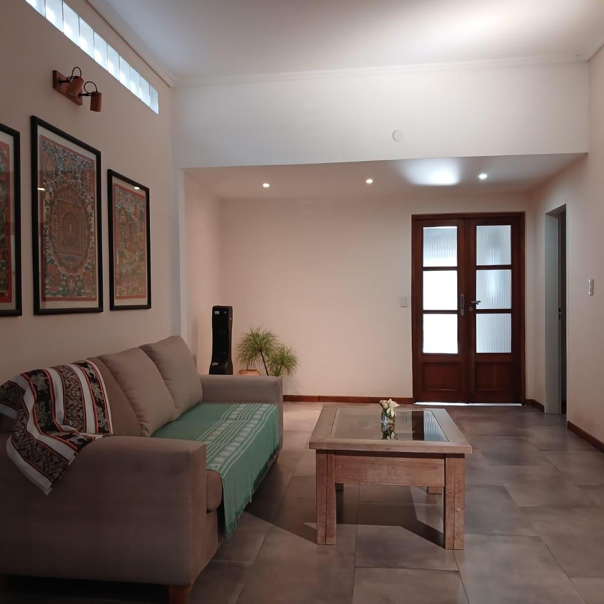 Chalet en venta 5 Ambientes con Pileta