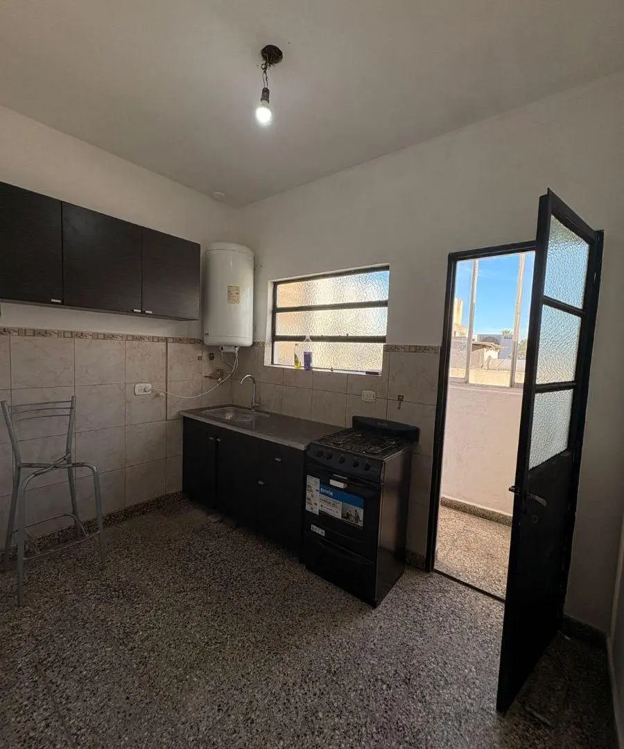 Alquiler Departamento 3 ambientes RAMOS CENTRO - Con balcón y terraza 4