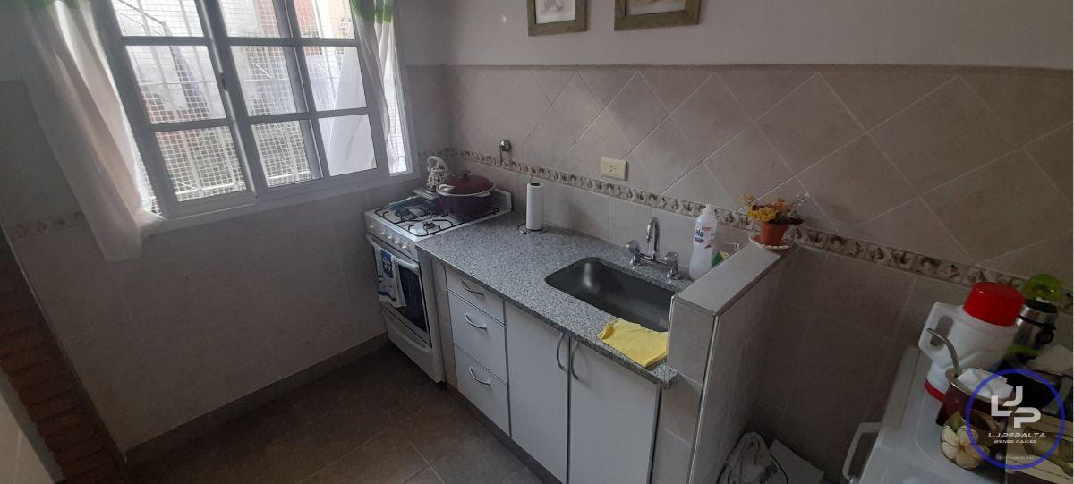 Foto de Venta PH 2 Ambientes Barrio Naon Mataderos, imagen 3