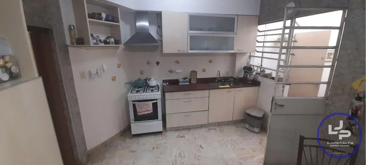 Venta PH 3 Ambientes con dependencia - Barrio Naon Mataderos 3