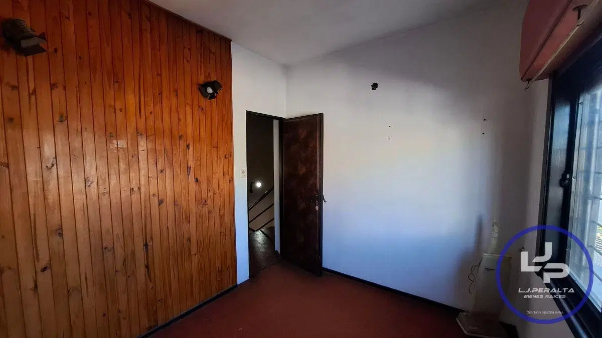 En Venta Casa de 5 ambientes con Pileta en Aristóbulo del Valle 568 – San Antonio de Padua 3