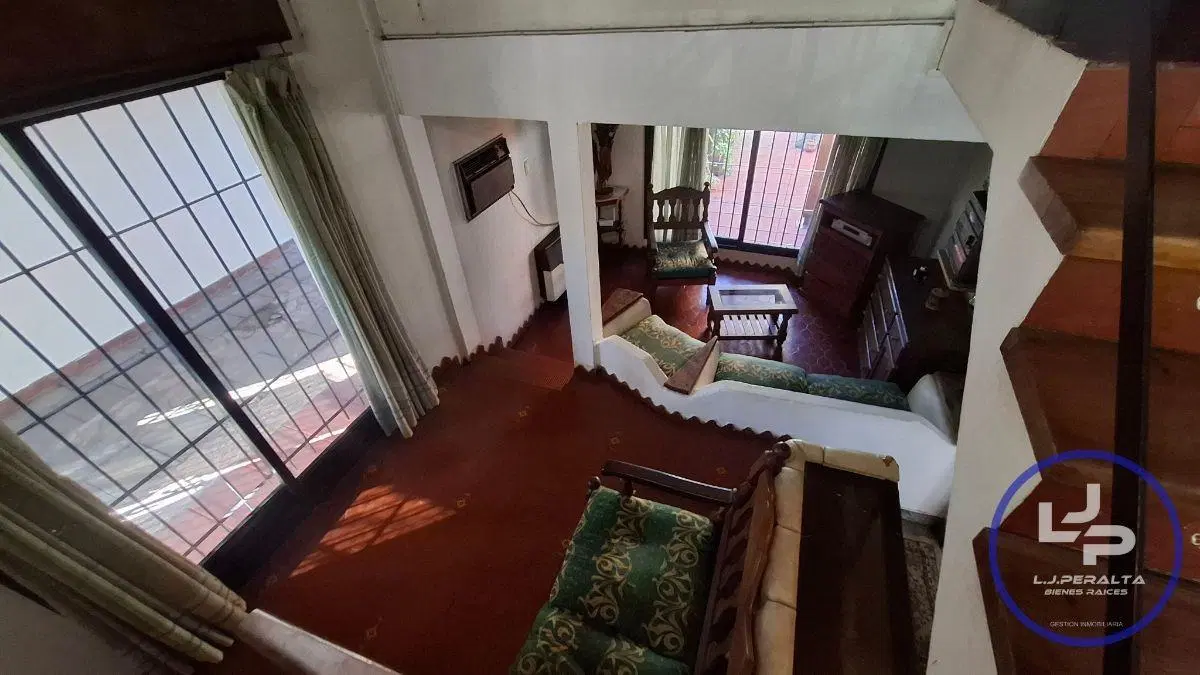 En Venta Casa de 5 ambientes con Pileta en Aristóbulo del Valle 568 – San Antonio de Padua 2