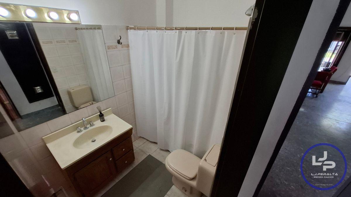 Foto de Casa en venta 3 Ambientes c/ Dependencias en Ituzaingó Centro - APTA, imagen 4