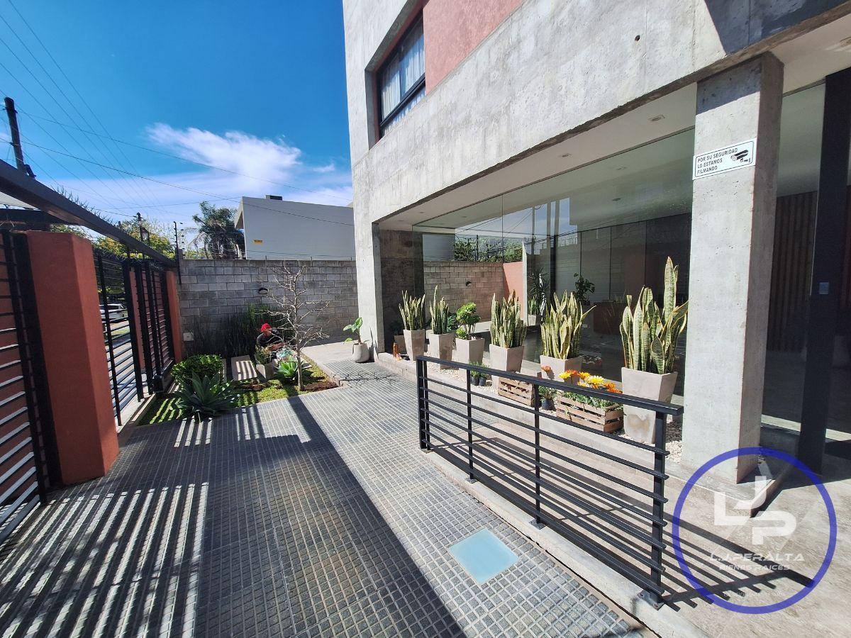 Foto de EN VENTA DEPTO. 2 AMBIENTES C/ 3 COCHERAS APTO CRÉDITO - Gral. Félix, imagen 2