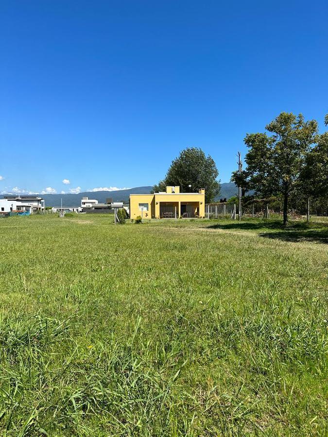 Oportunidad! Terreno en Barrio Las Quintas 2! 2