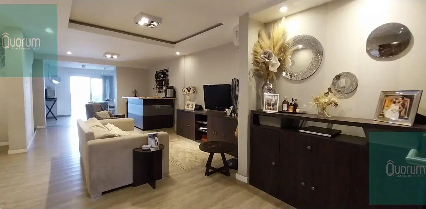 Casa 4D en Venta, San Martin al 3800 1