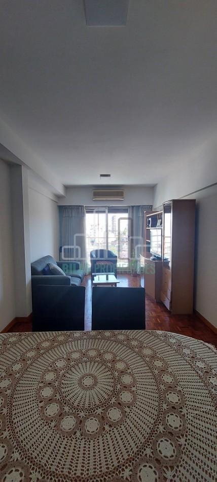 Venta Departamento 5 Ambientes con Balcon Al Frente y Cochera en Villa Crespo 5