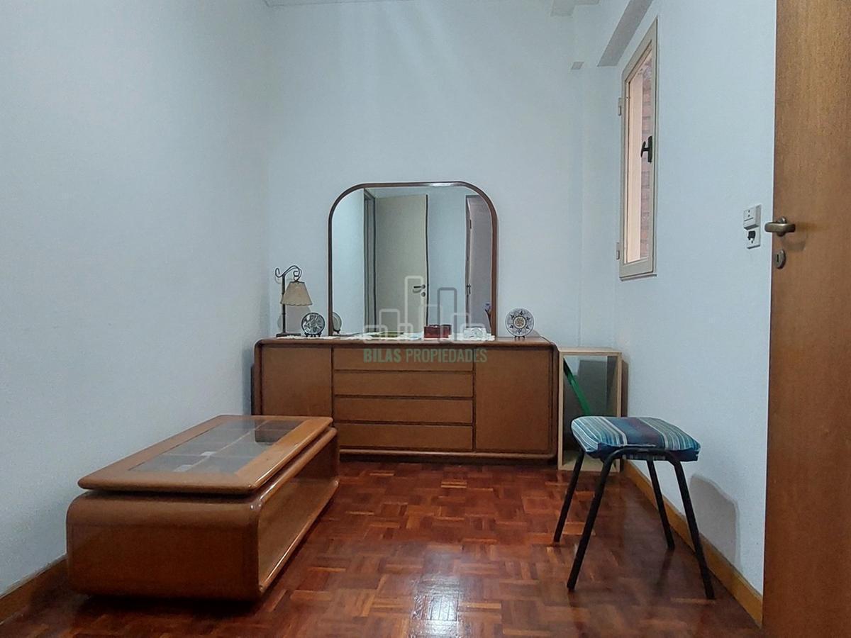 Venta Departamento 5 Ambientes con Balcon Al Frente y Cochera en Villa Crespo 4