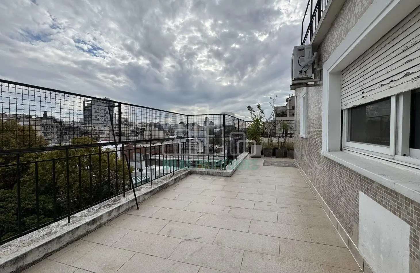 VENTA EXCLUSIVO PISO ENTERO DE 3 AMBIENTES CON TERRAZA Y PARRILLA PROPIA EN VILLA CRESPO 3