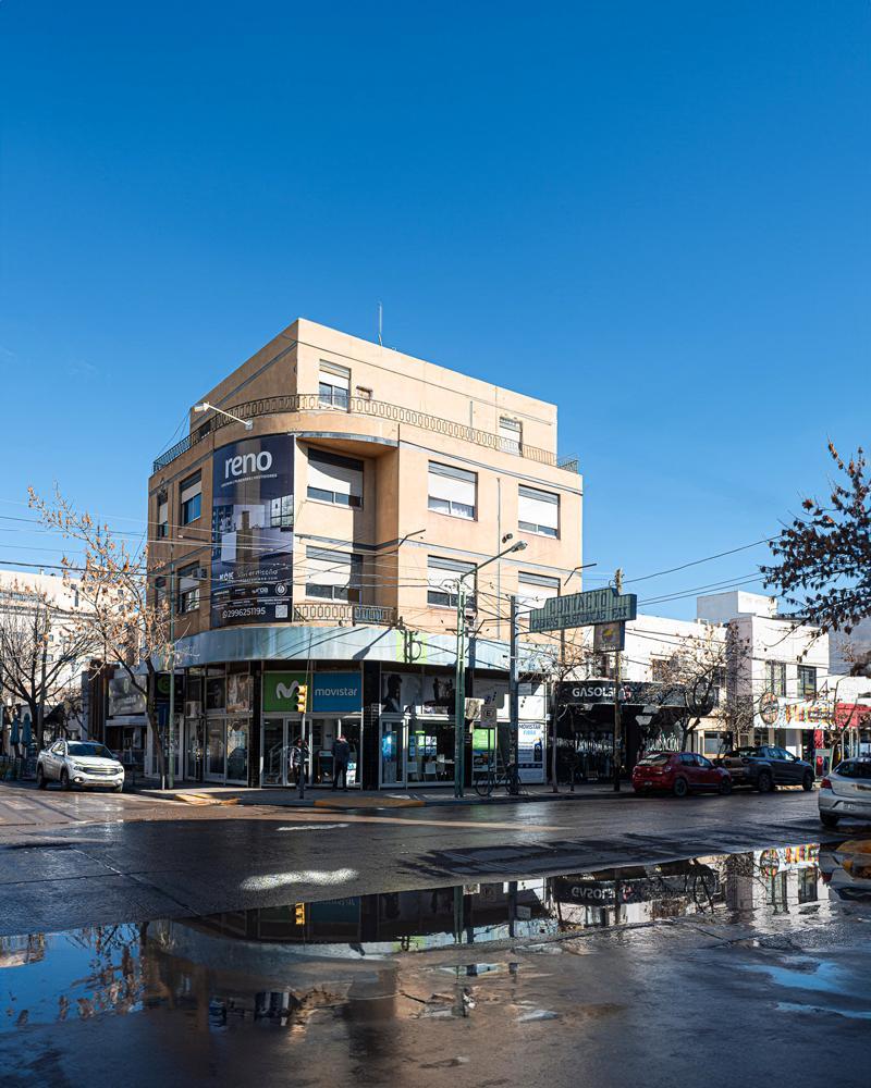 Edificio Centrico en Venta 1