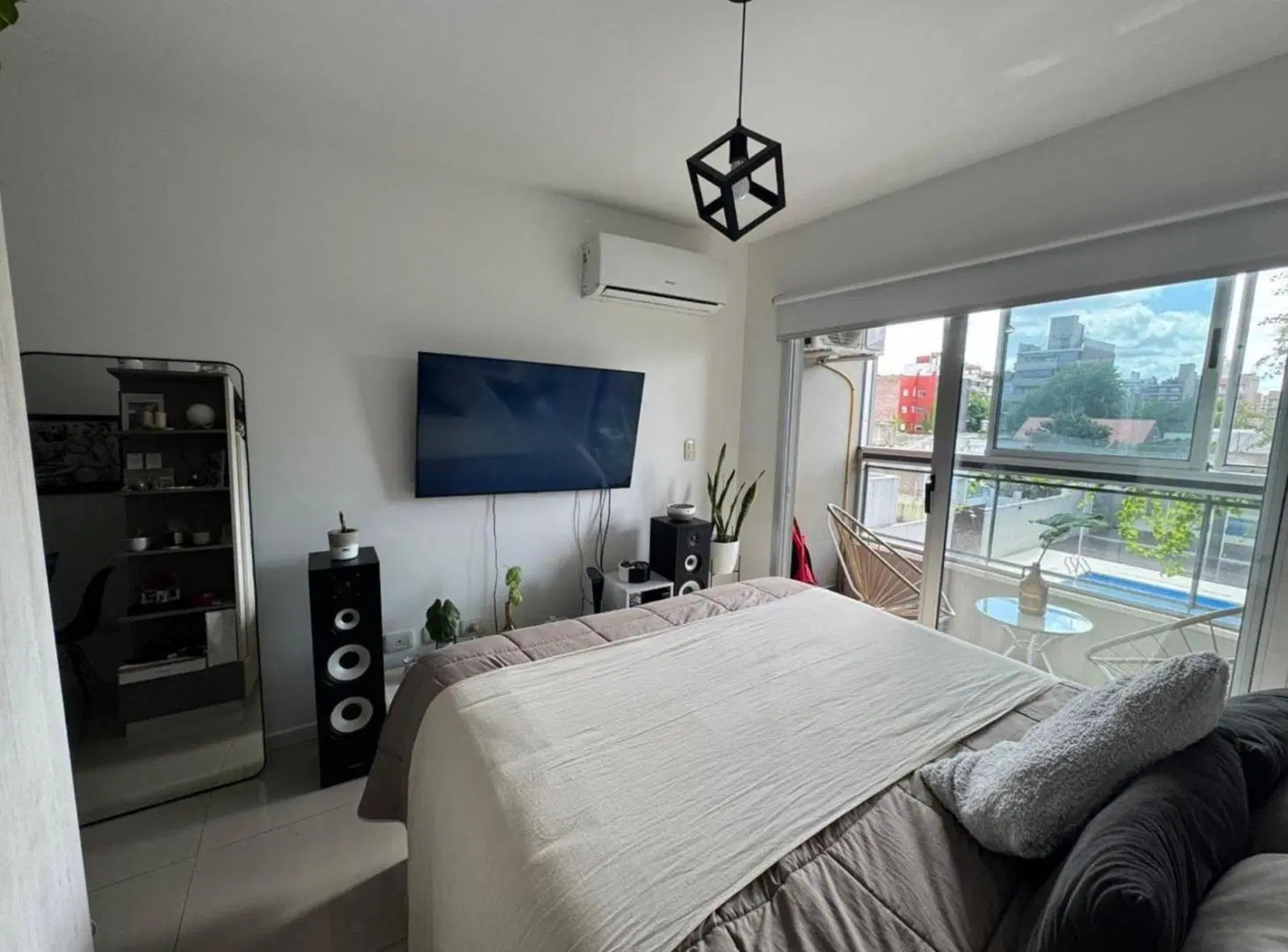 Departamento en Abasto 4