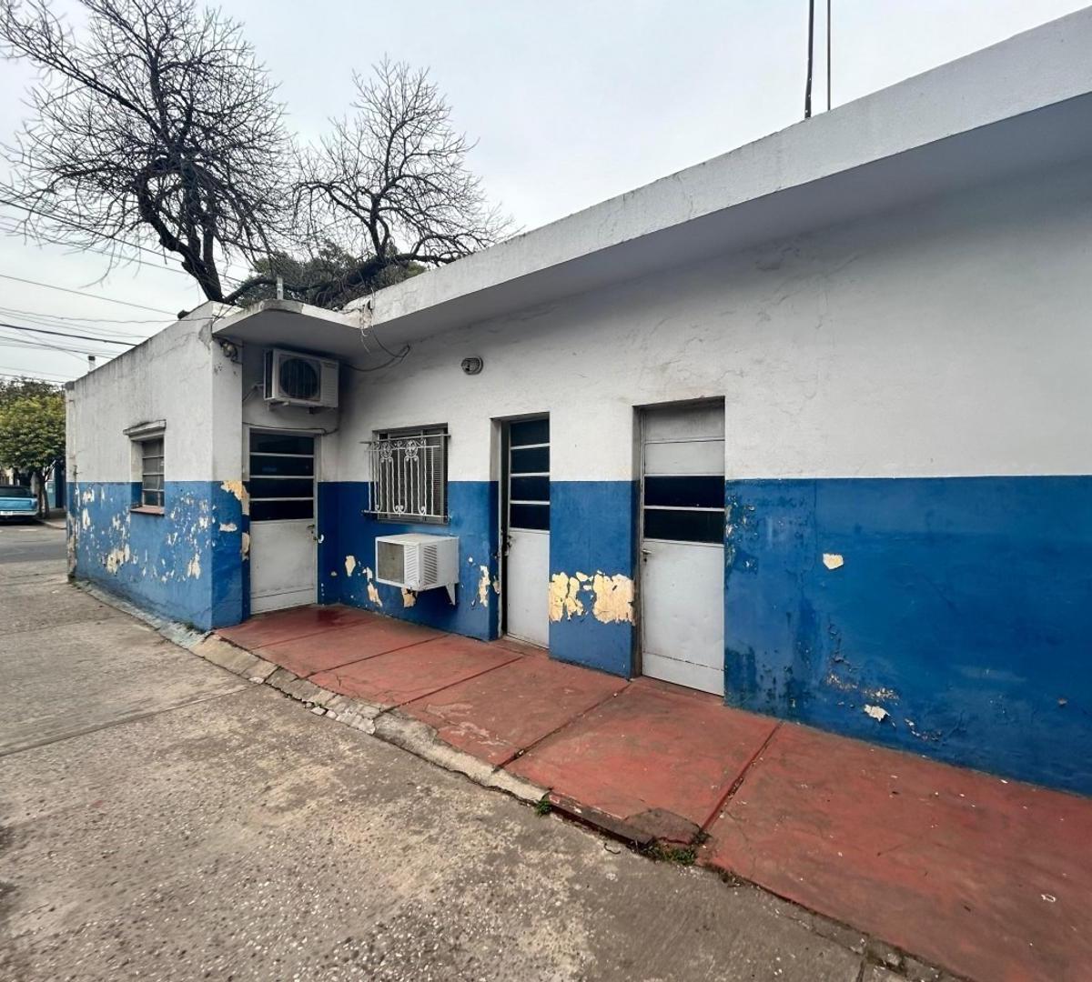 Importante Lote de 2331 m², Sobre Ayolas 500, Doble Ingreso 1