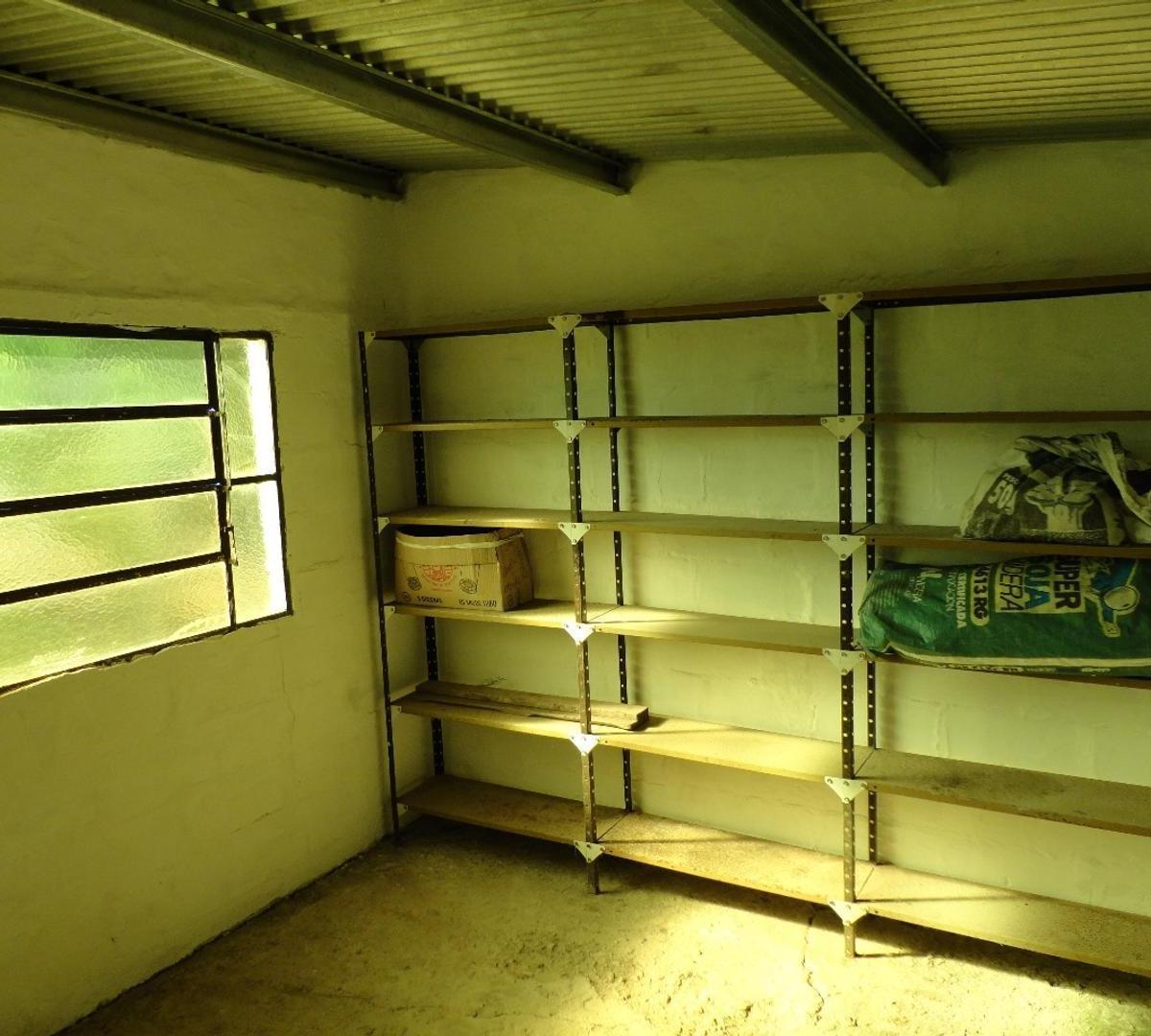 Fighiera, Campo de 2 hectareas, casa de un dormitorio
