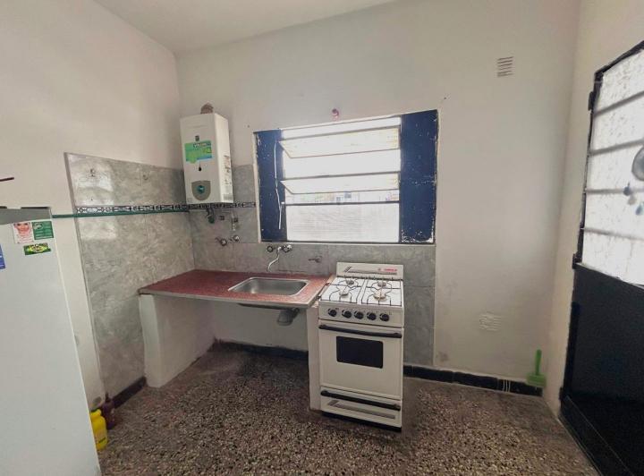 Foto de Sarmiento 4100, interna planta alta, un dormitorio., imagen 5