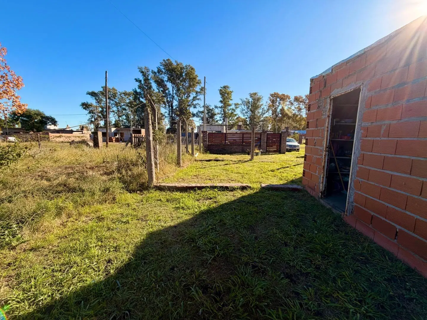 Santa Susana, terreno de 355 m2, con pileta 2