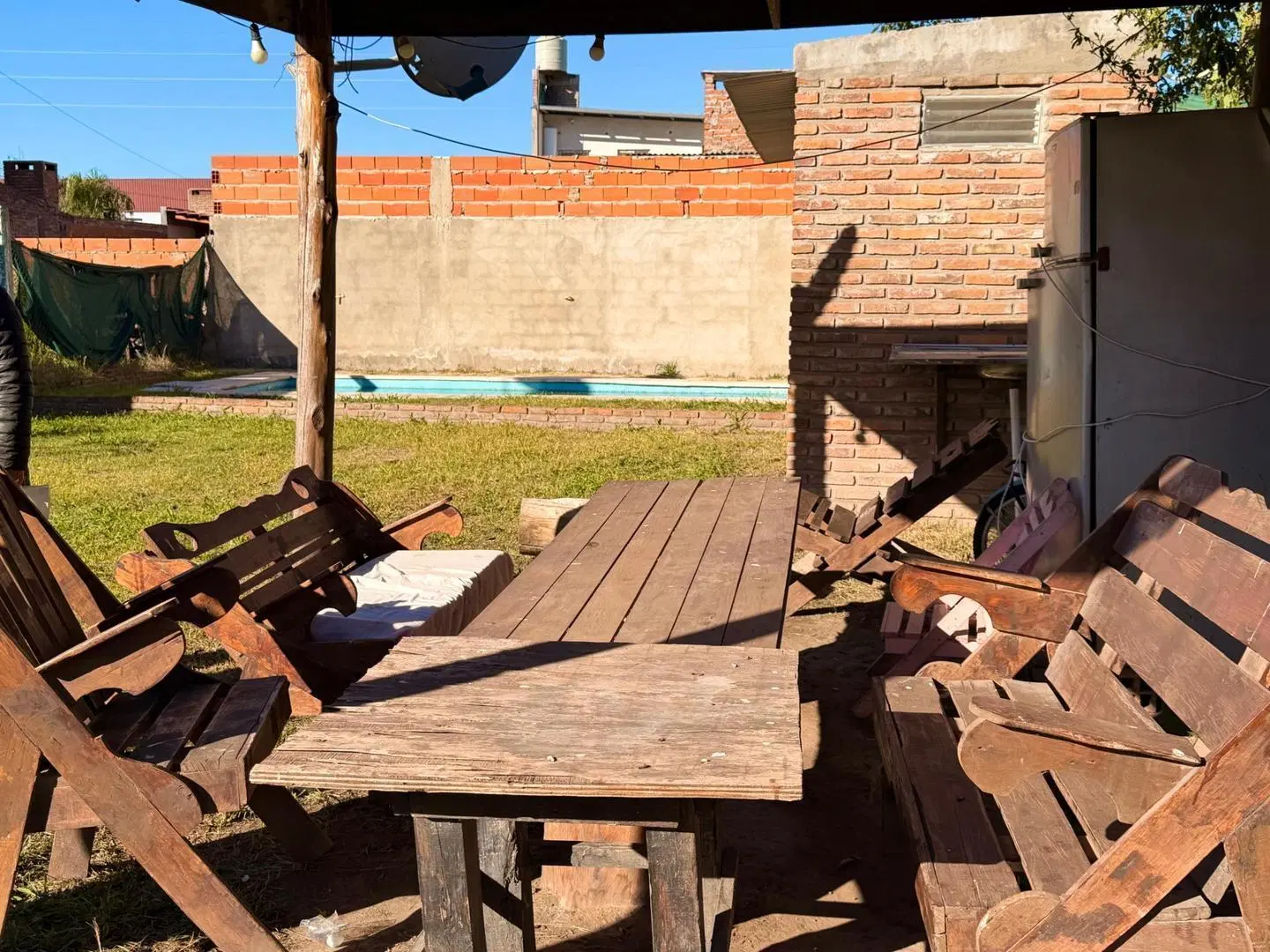 Santa Susana, terreno de 355 m2, con pileta 5