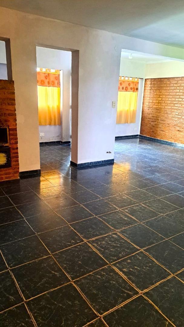 Foto de La Carolina, el Viraro al 6100, casa amplia de 3 dormitorios, imagen 2