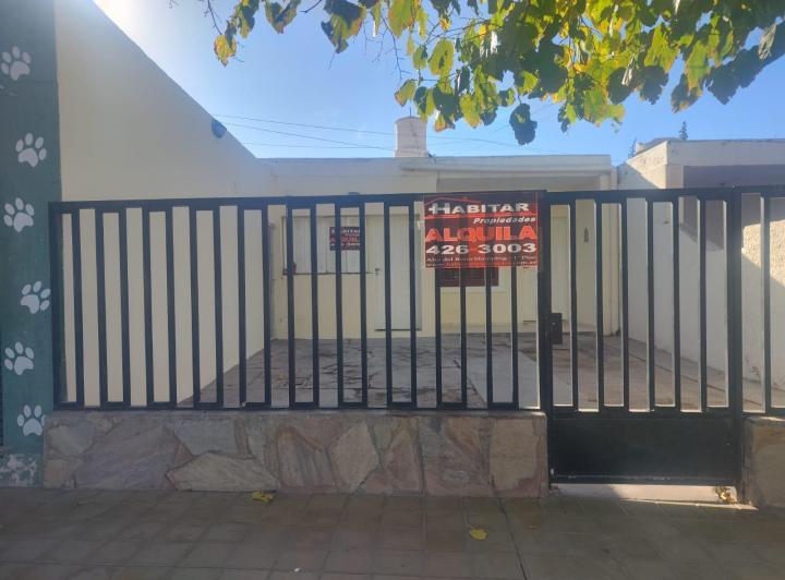 Local en Rawson 3