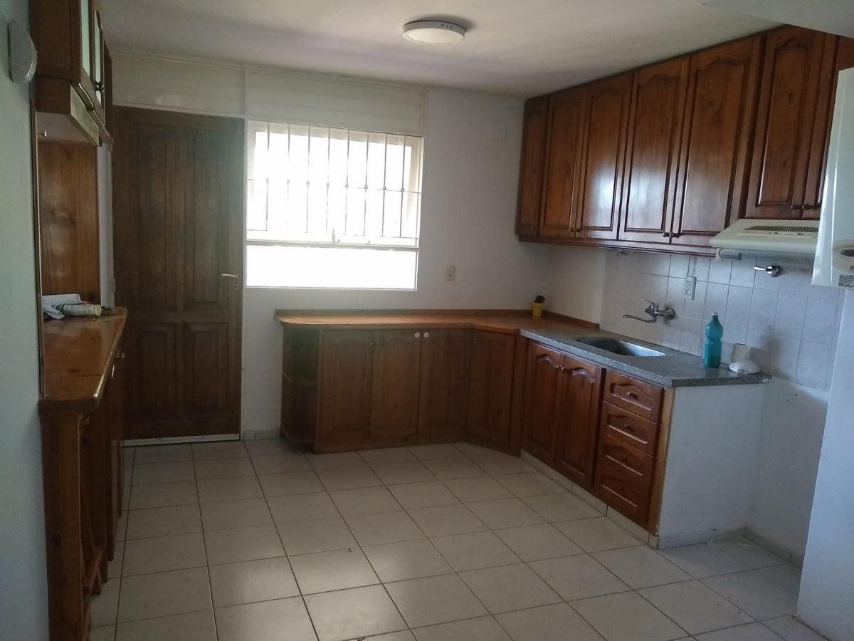 Casa - Rivadavia