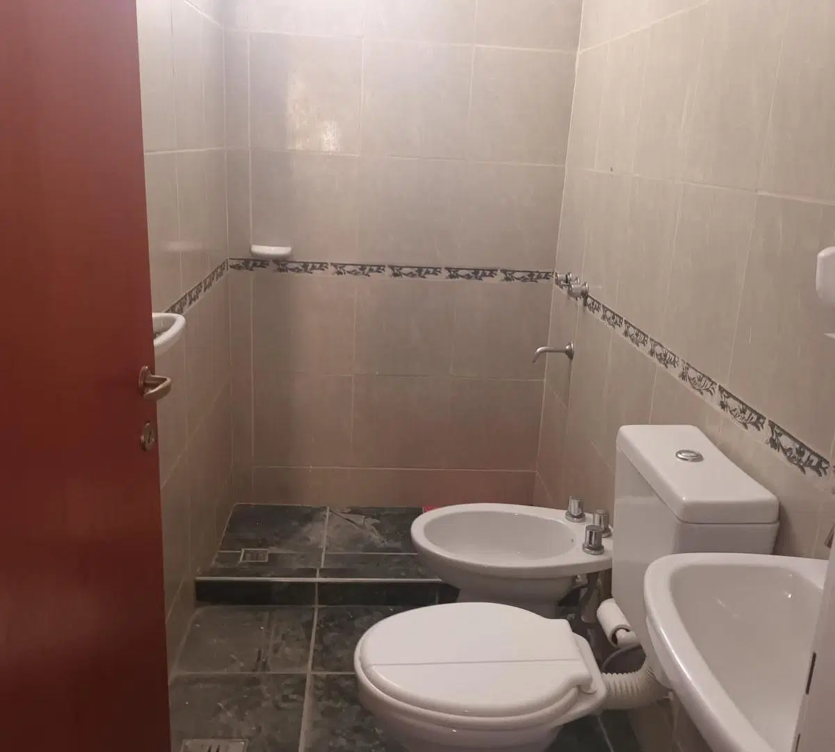 2 Dorm. Consorcio Crear 18. Rep. Del Libano al 4300 oeste. 8