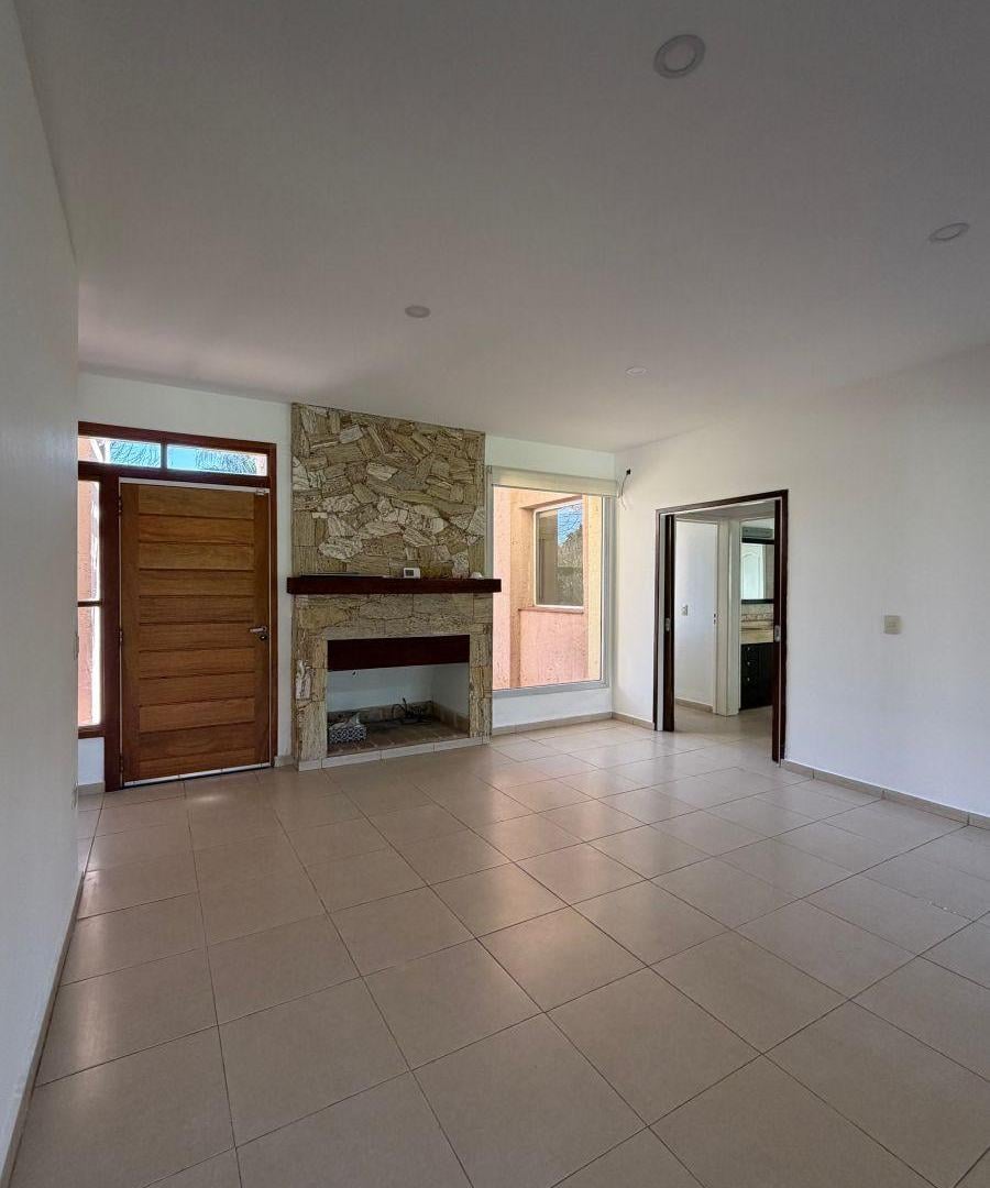 Foto de Casa 4 dormitorios en alquiler en Bosque Alegre, Villa Allende, imagen 3