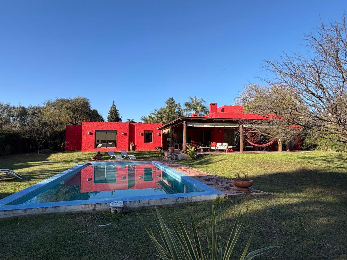 Foto de Casa con 3 dormitorios en venta en Villa Allende Golf, imagen 1