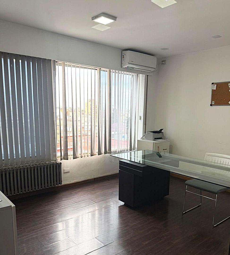Foto de Oficina de 50 m² en alquiler en edificio TYTA, imagen 1