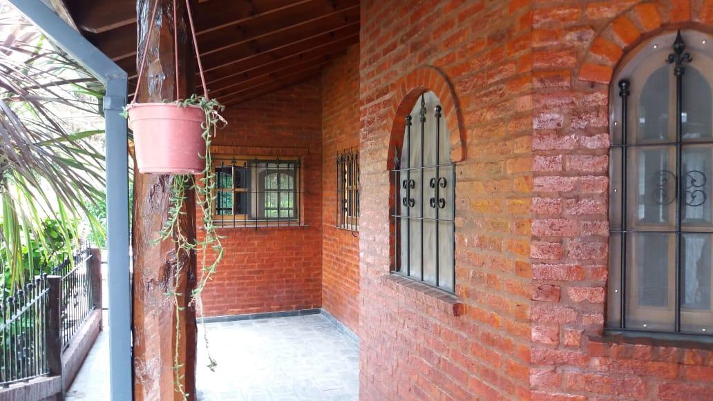 Foto de San Vicente - Chalet con Pileta (Nuevo Valor), imagen 4