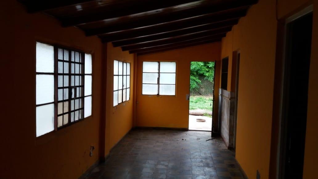 A. Korn _ Casa con Amplio Lote 4
