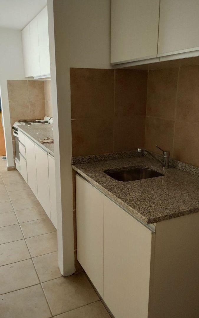 Foto de Departamento de 45 m² con 1 habitación en alquiler en La Plata, imagen 4