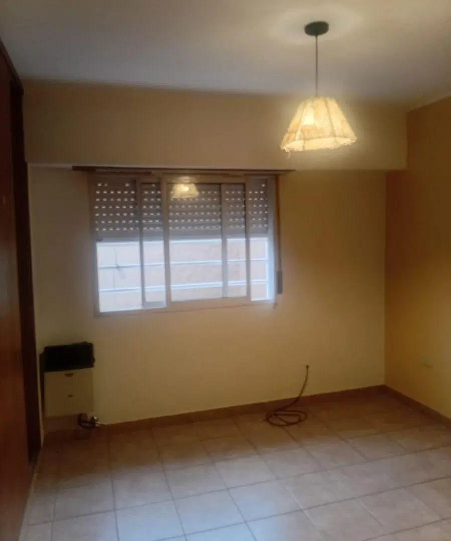Excelente casa 2 dormitorios 5