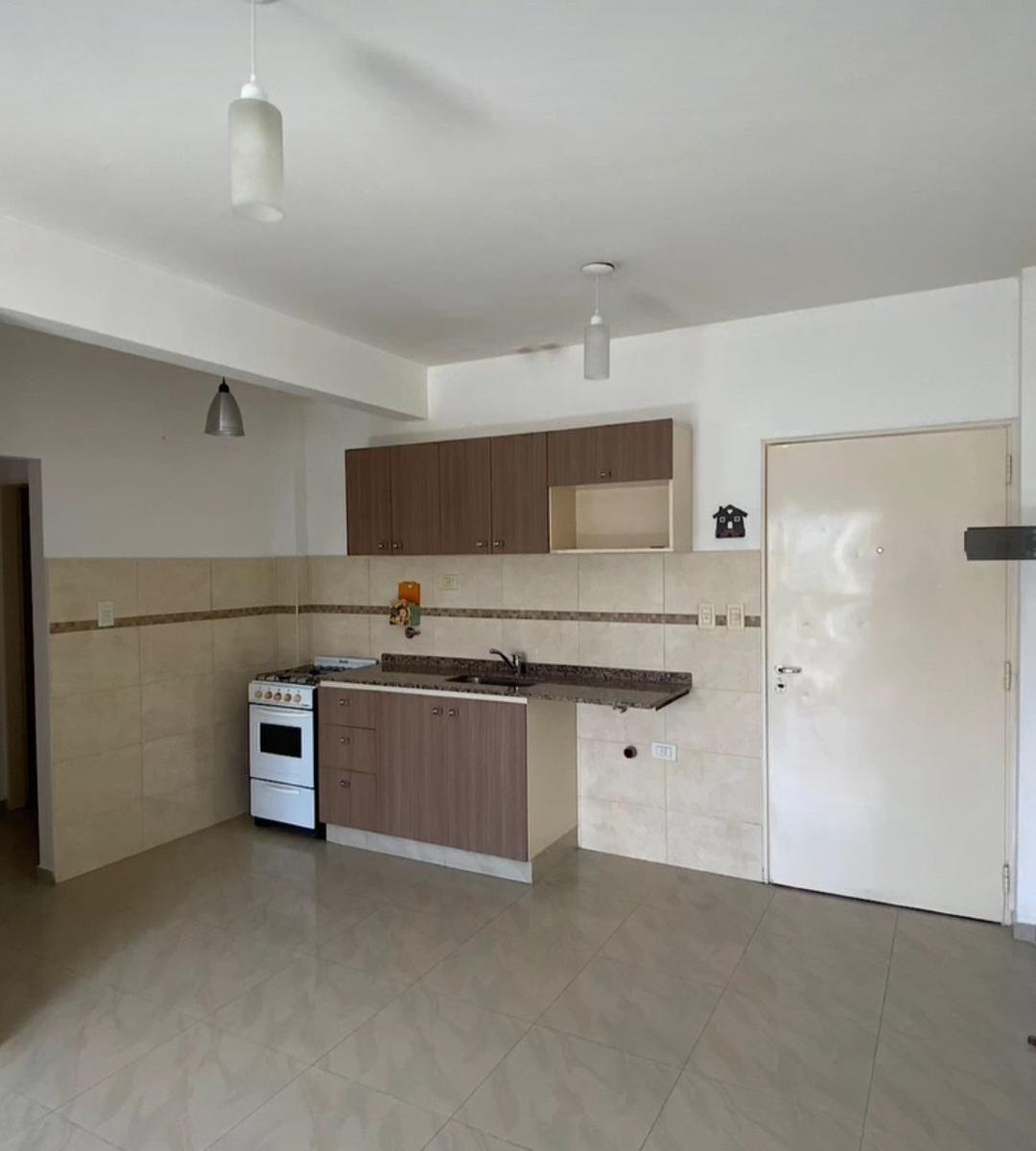 Venta Departamento 2 Ambientes con Balcón 1