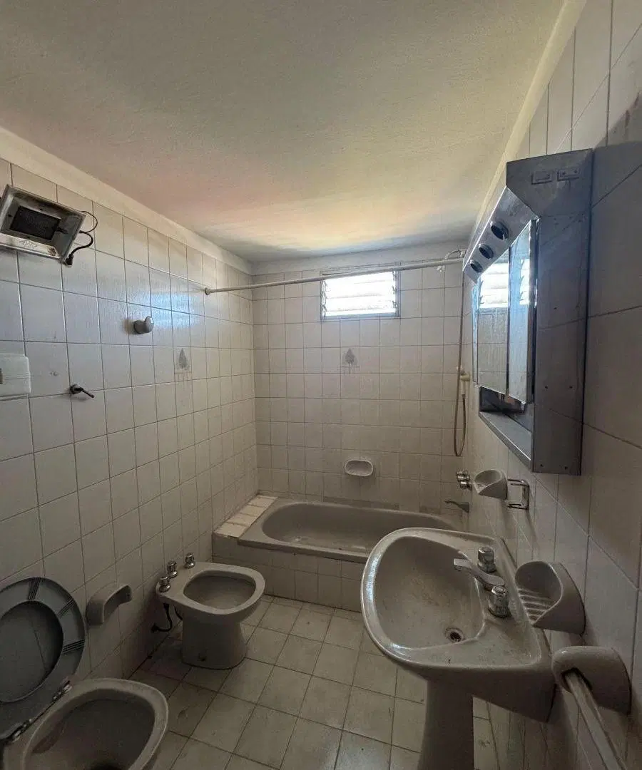 Alquiler de PH de 4 ambientes con terraza 1
