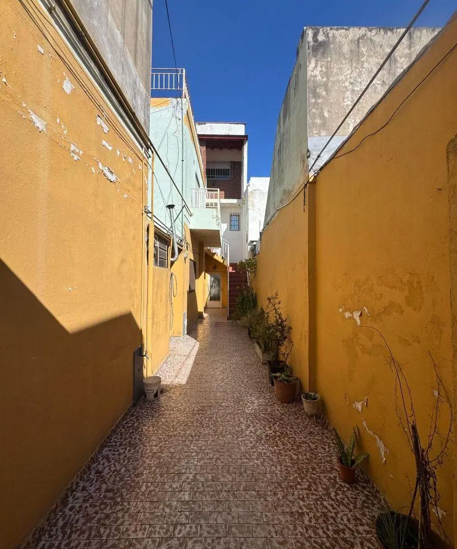 Alquiler de PH de 4 ambientes con terraza 3