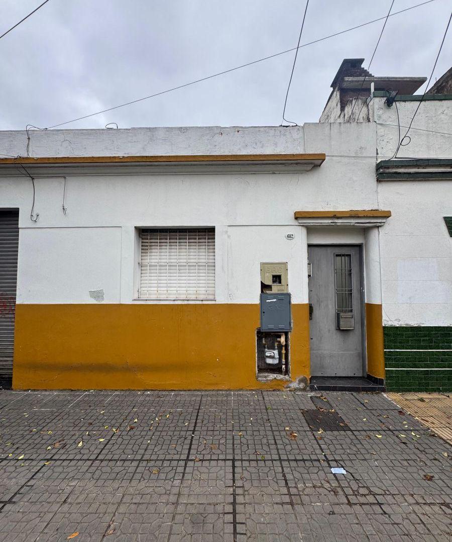Venta PH de 3 ambientes con patio
