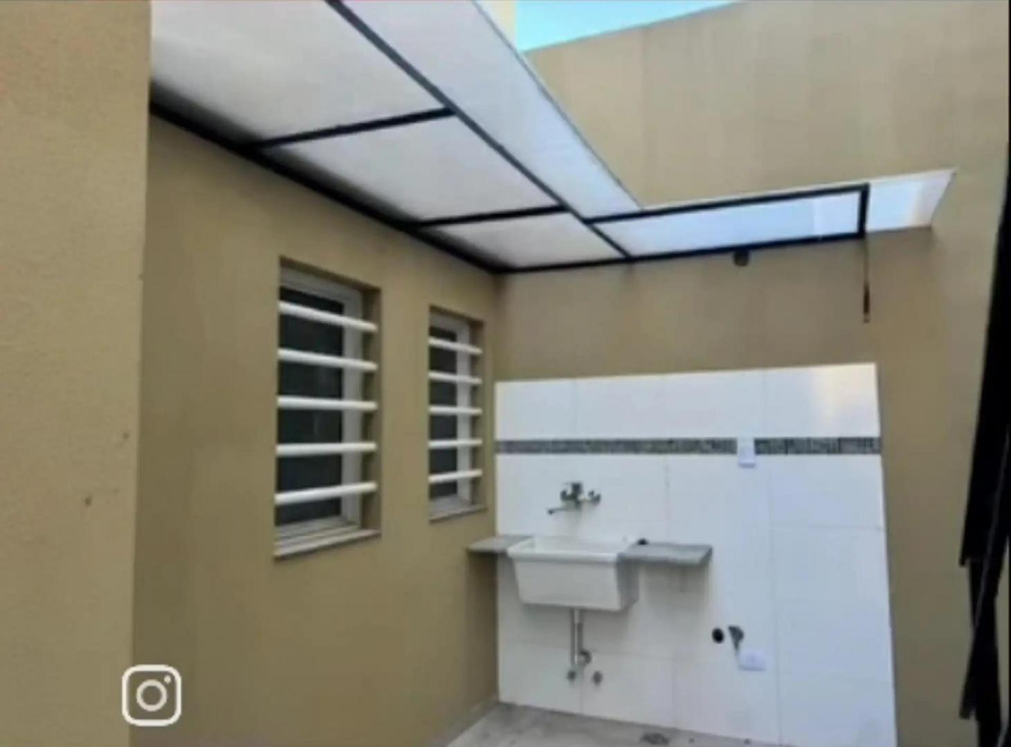 Foto de Departamento tres ambientes con patio y terraza, imagen 3