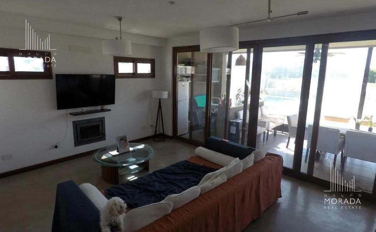 VENTA CASA 5 AMBIENTES en Altos de Campo Grande Pilar