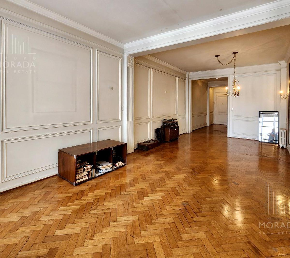 Venta Departamento Semipiso 5 Amb. con Baulera en Recoleta 5